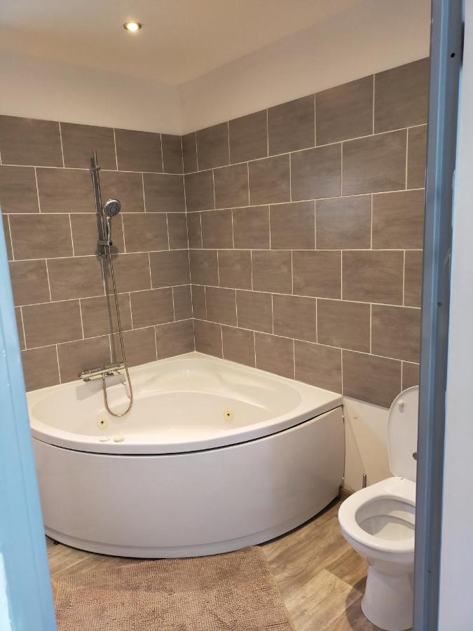Logement Atypique Arles Bagian luar foto